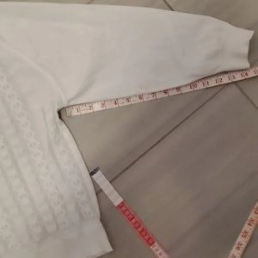 Vintage Woman's Sweater Cardigan Textured White Knit - Picture 9 of 10